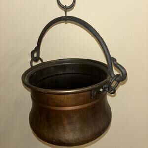 VTG Antique Large Copper Cauldron Large Hanging Pot Kettle Forged Handle 3.5 Lbs